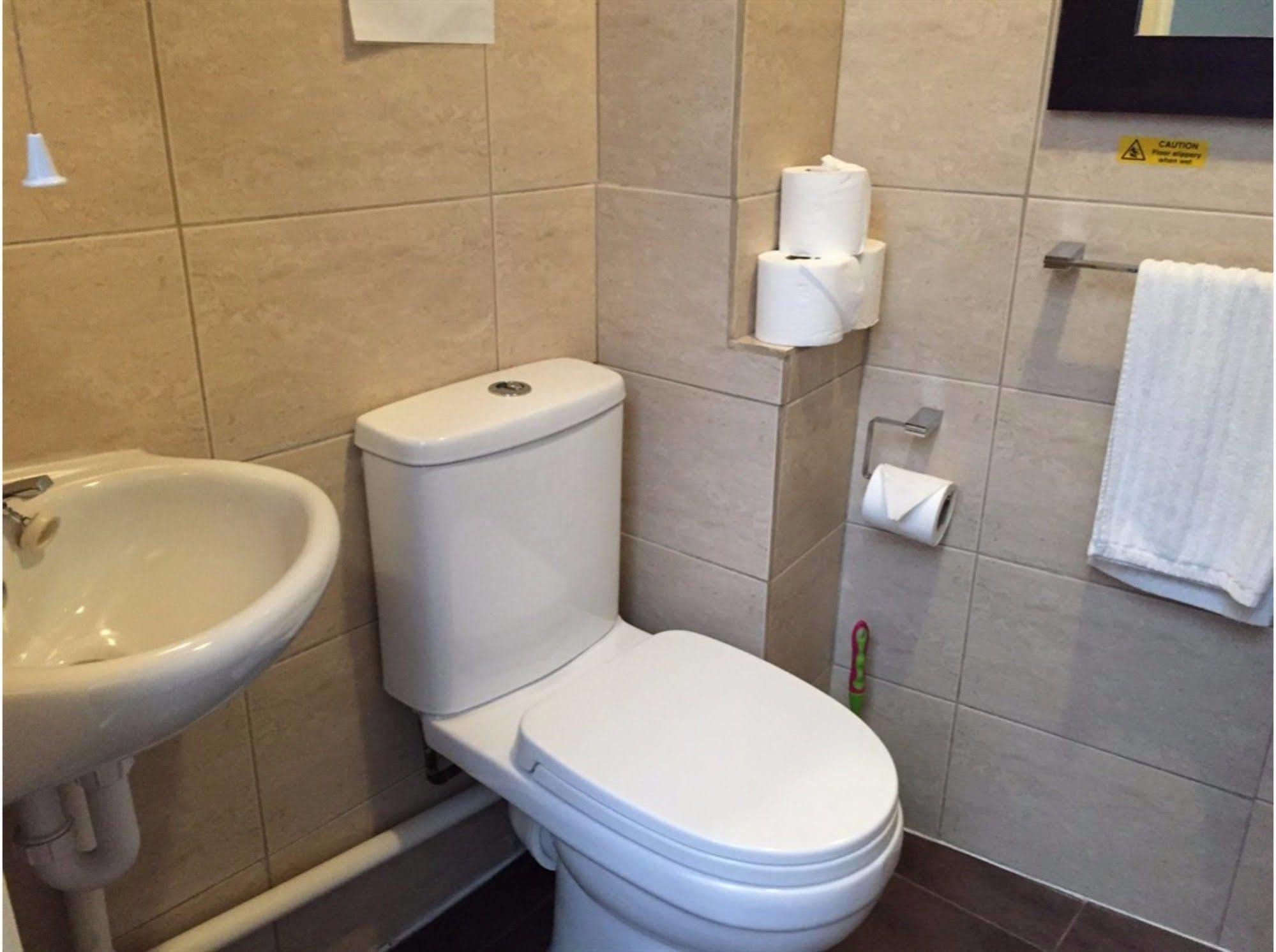 Sarnia Guest House (Adults Only) Уестън сюпър Меър Екстериор снимка